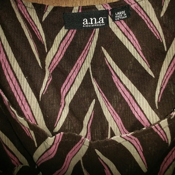 Tank - Picture 2 of 4